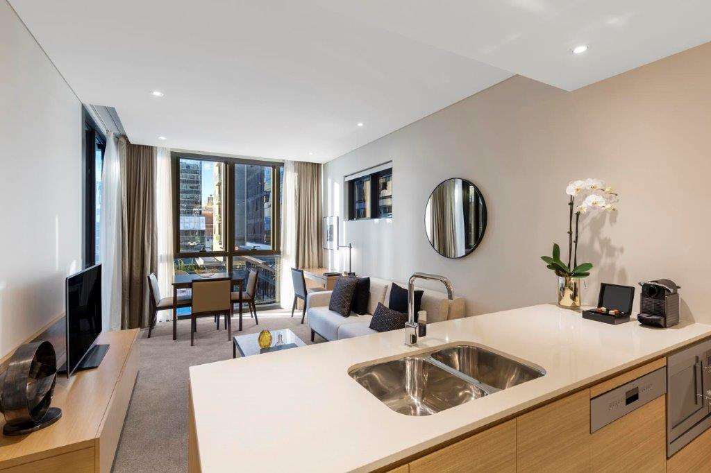 Skye Suites Cité de Sydney Chambre photo A typical apartment interior